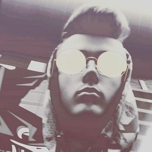 Meet your Posher, Greg